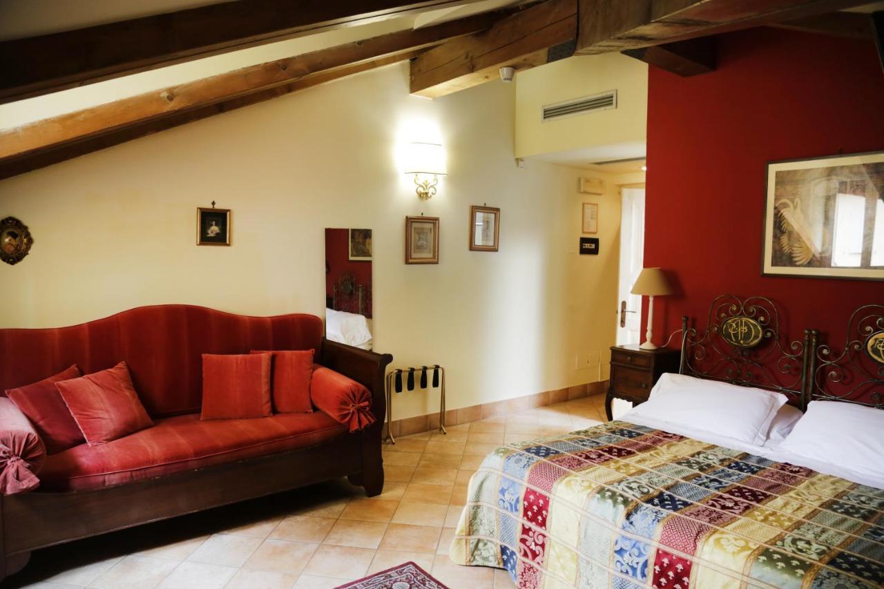 Albergo Delle Drapperie بولونيا المظهر الخارجي الصورة