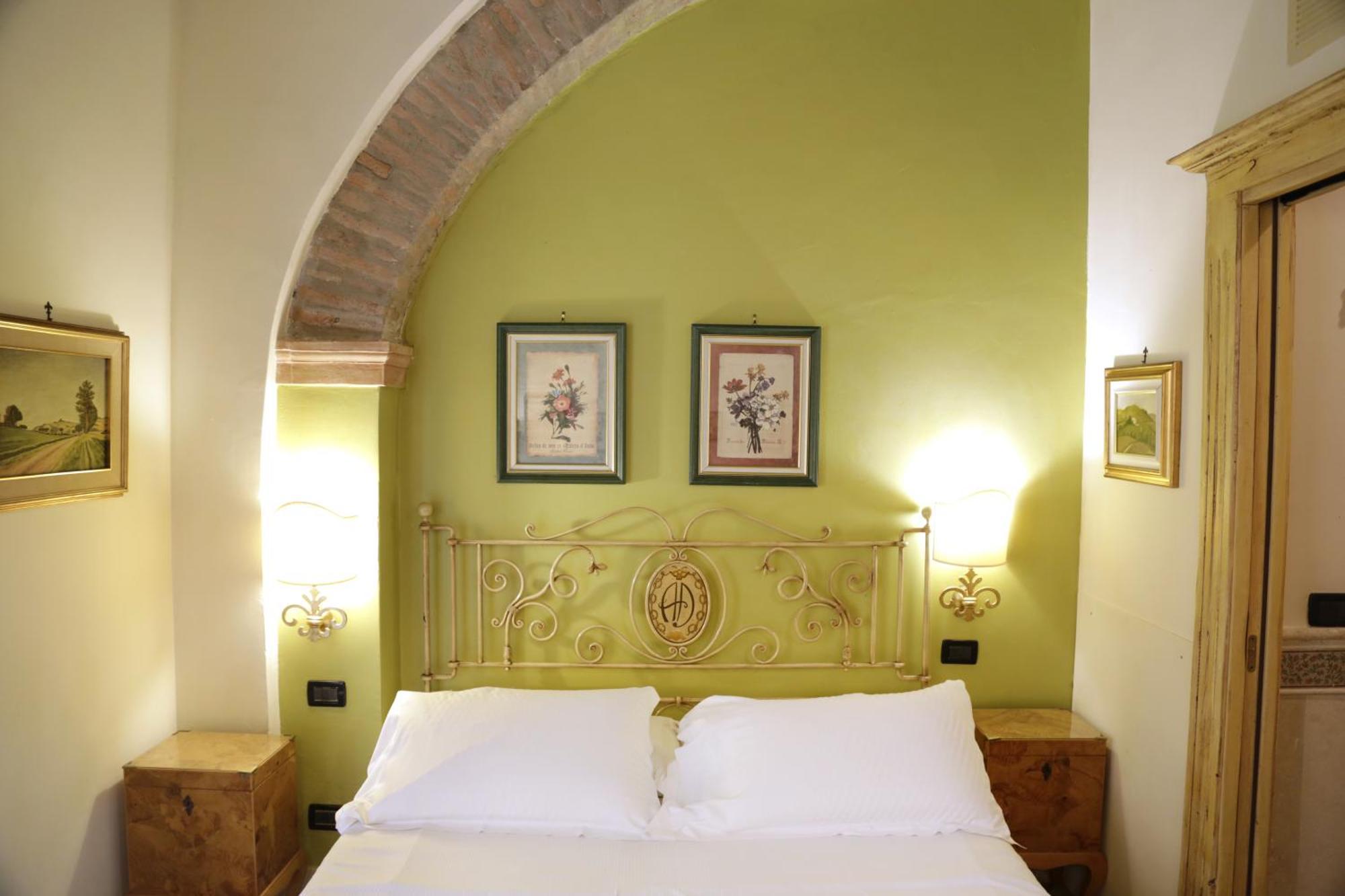 Albergo Delle Drapperie بولونيا المظهر الخارجي الصورة