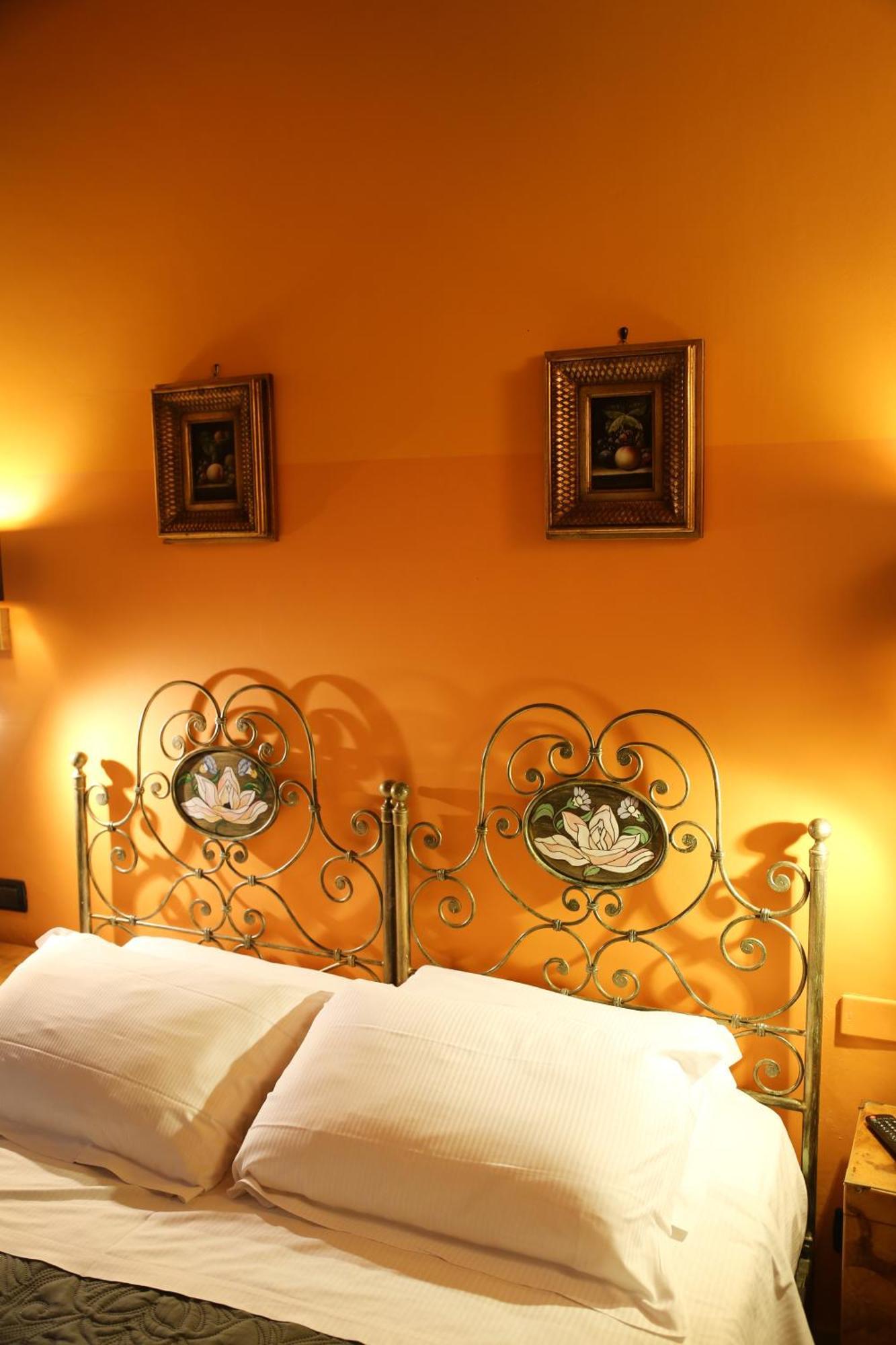 Albergo Delle Drapperie بولونيا المظهر الخارجي الصورة