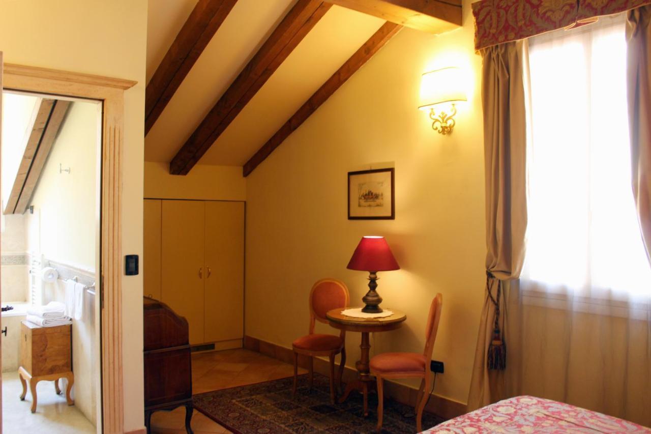 Albergo Delle Drapperie بولونيا المظهر الخارجي الصورة