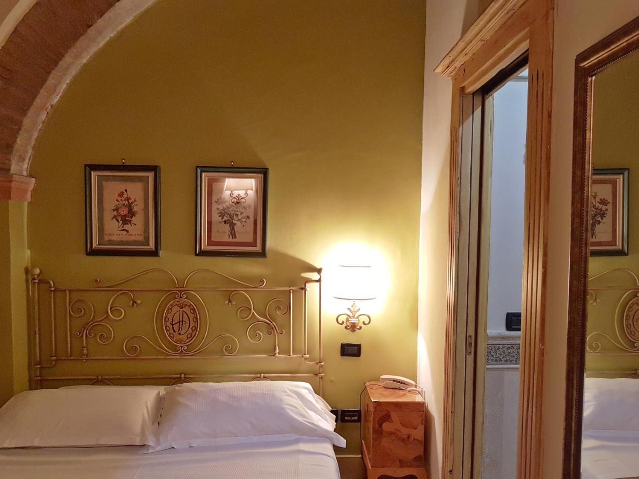 Albergo Delle Drapperie بولونيا المظهر الخارجي الصورة